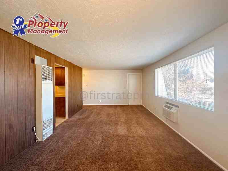 5575 W Franklin Rd #9 - Photo 2 of 20