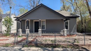 featured image of 1016 W Cucharras St