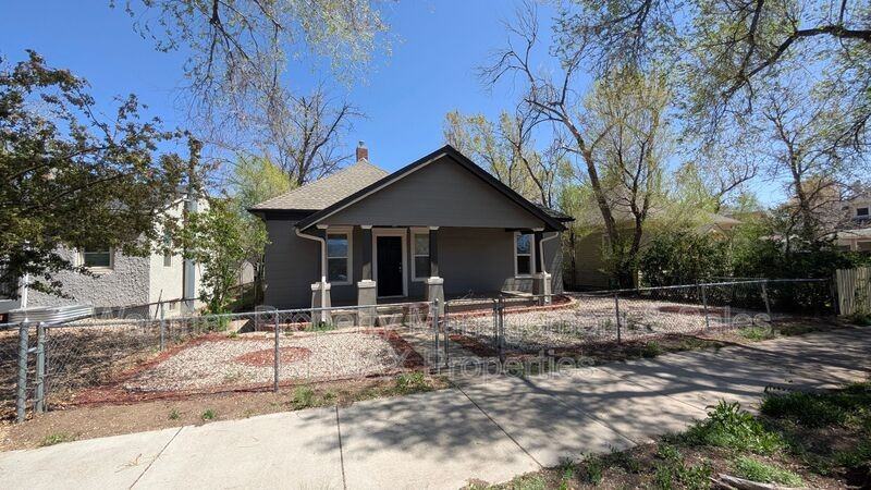 1016 W Cucharras St - Photo 3 of 30