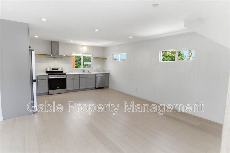 2320 Fernleaf St - Photo 2 of 26