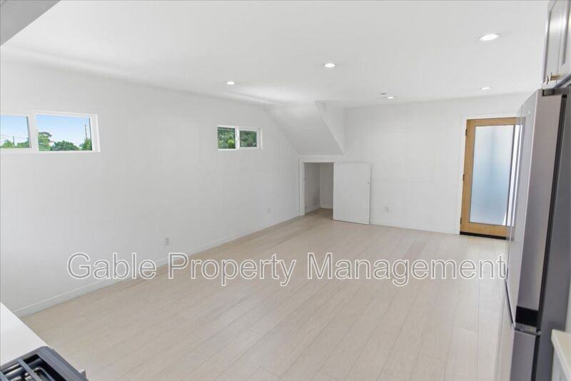 2320 Fernleaf St - Photo 3 of 26