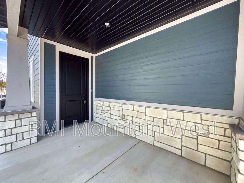 2606 Nw - Photo 3 of 35