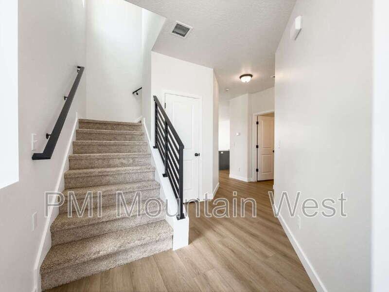 2606 Nw - Photo 4 of 35