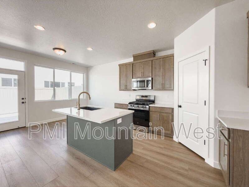 2606 Nw - Photo 6 of 35