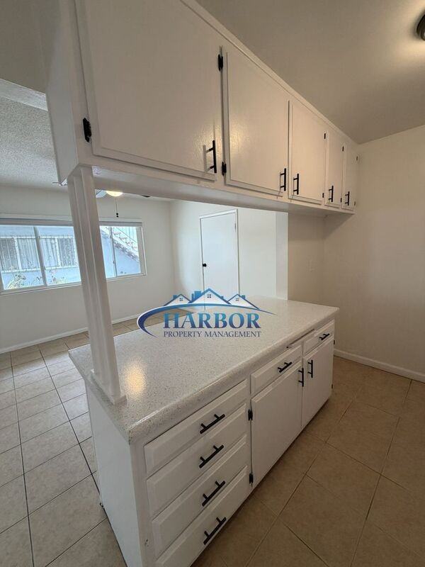 22327 Moneta Ave #1 - Photo 4 of 12