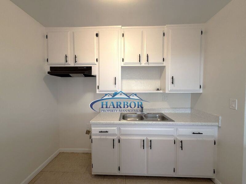 22327 Moneta Ave #1 - Photo 5 of 12