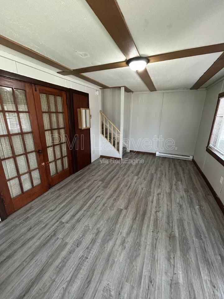 131 S 28th St - Photo 4 of 10