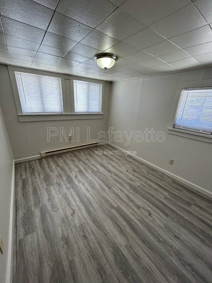 131 S 28th St - Photo 7 of 10
