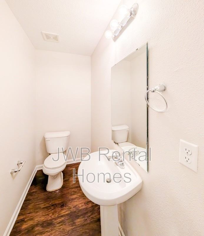 8419 Mcgirts Village Ln - Photo 7 of 18