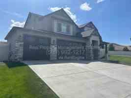 featured image of 671 Hunter St
