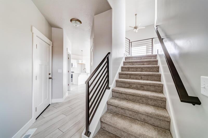 1517 Nw - Photo 3 of 26