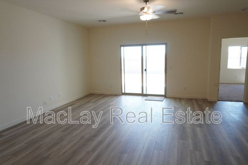 4027 N Ghost Hollow Way - Photo 6 of 17