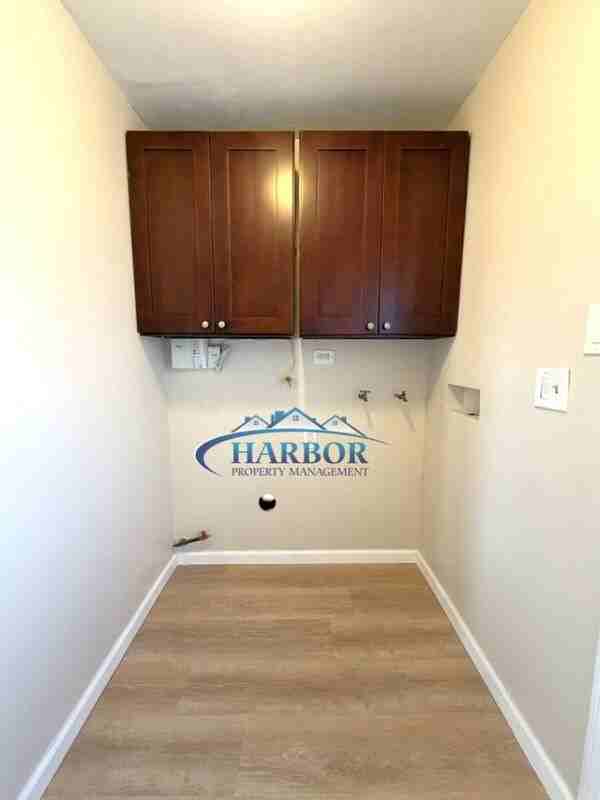 1728 E Rogers St - Photo 5 of 12