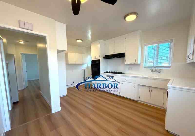 1128 1/2 S Alma St - Photo 5 of 12