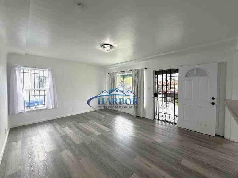 239 E 90th St - Photo 4 of 26