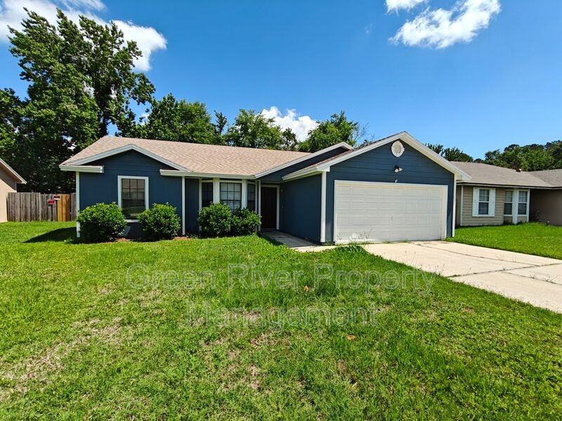 3248 Dowitcher Ln - Photo 2 of 38
