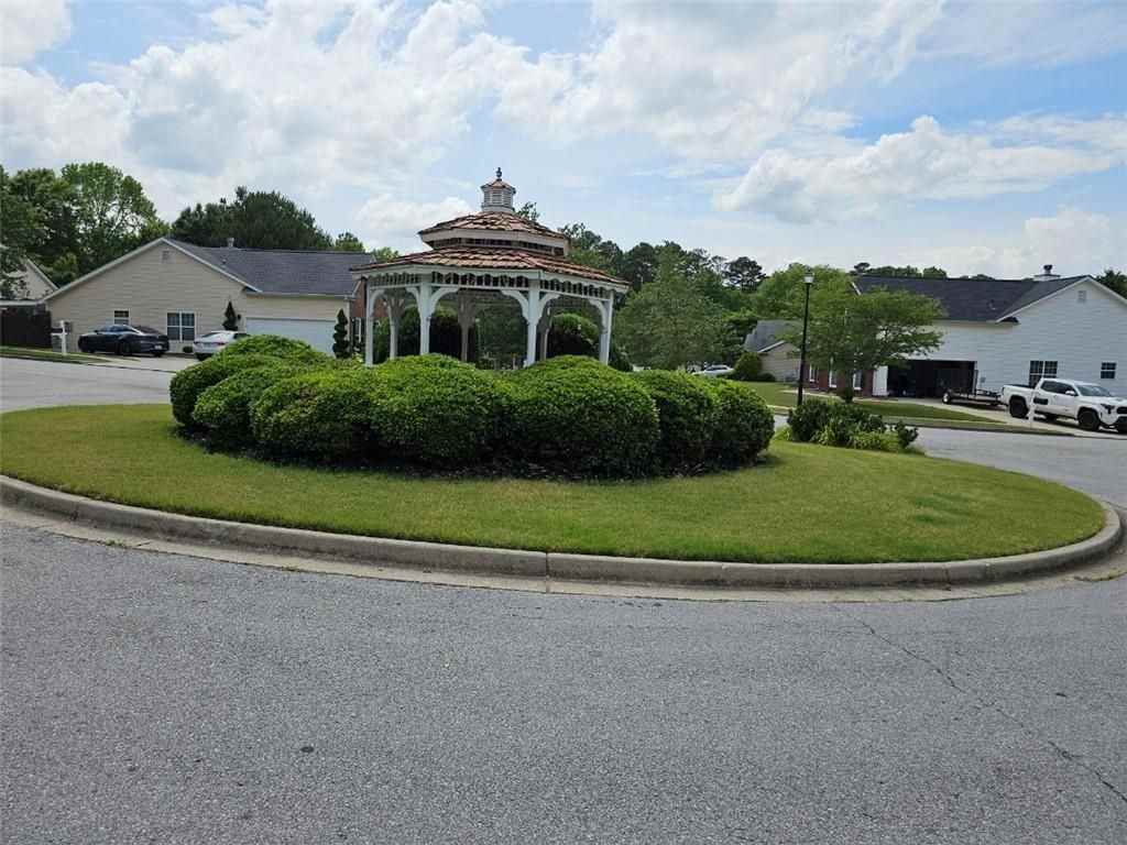1620 Jami Hollow Way - Photo 3 of 50