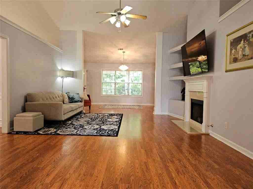 1620 Jami Hollow Way - Photo 6 of 50