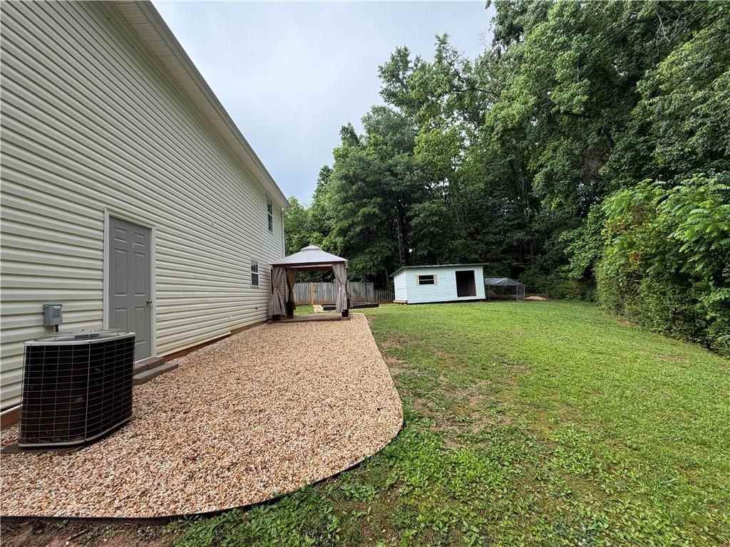 117 Richmond Dr - Photo 3 of 30