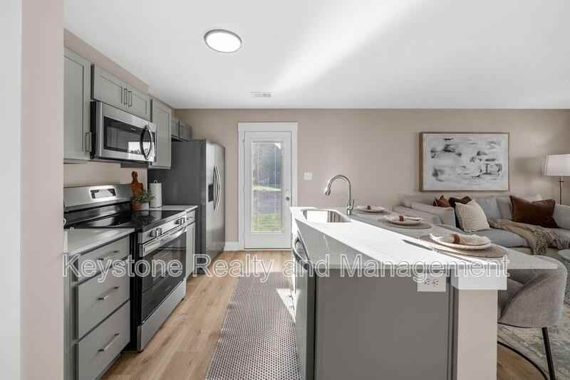239 Primrose Way - Photo 5 of 17