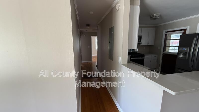 2720 Martha Dr - Photo 7 of 16