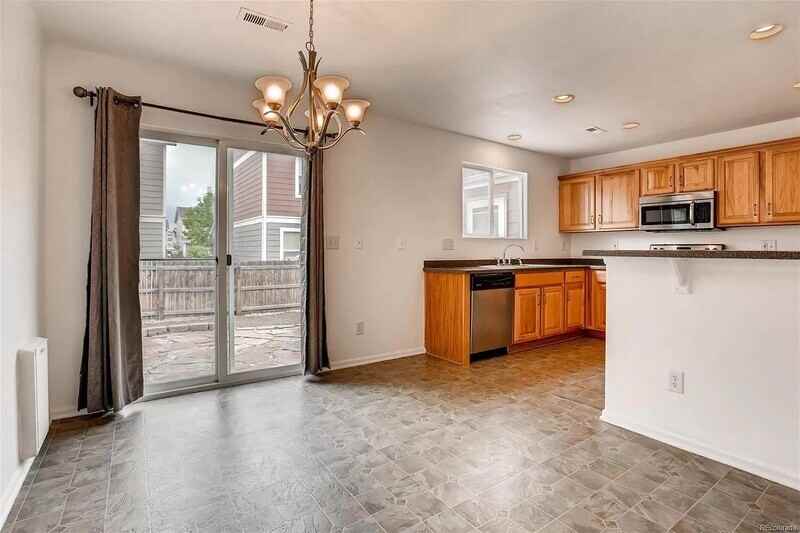10443 Lower Ridge Rd - Photo 4 of 29
