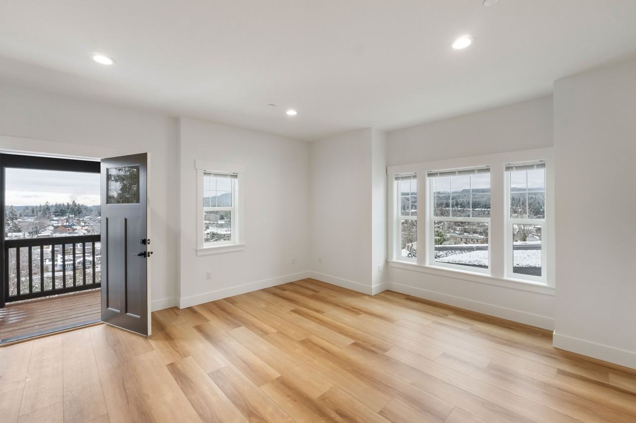 116 Orchard Ave S #D - Photo 5 of 16