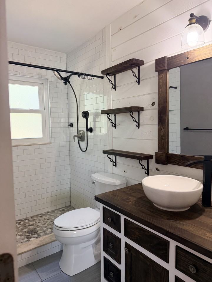 11635 Salmon Dr - Photo 5 of 16