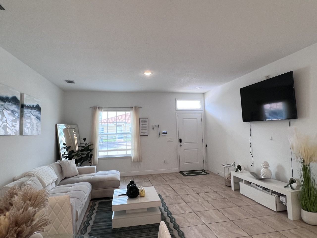 1631 Cumin Dr - Photo 3 of 15