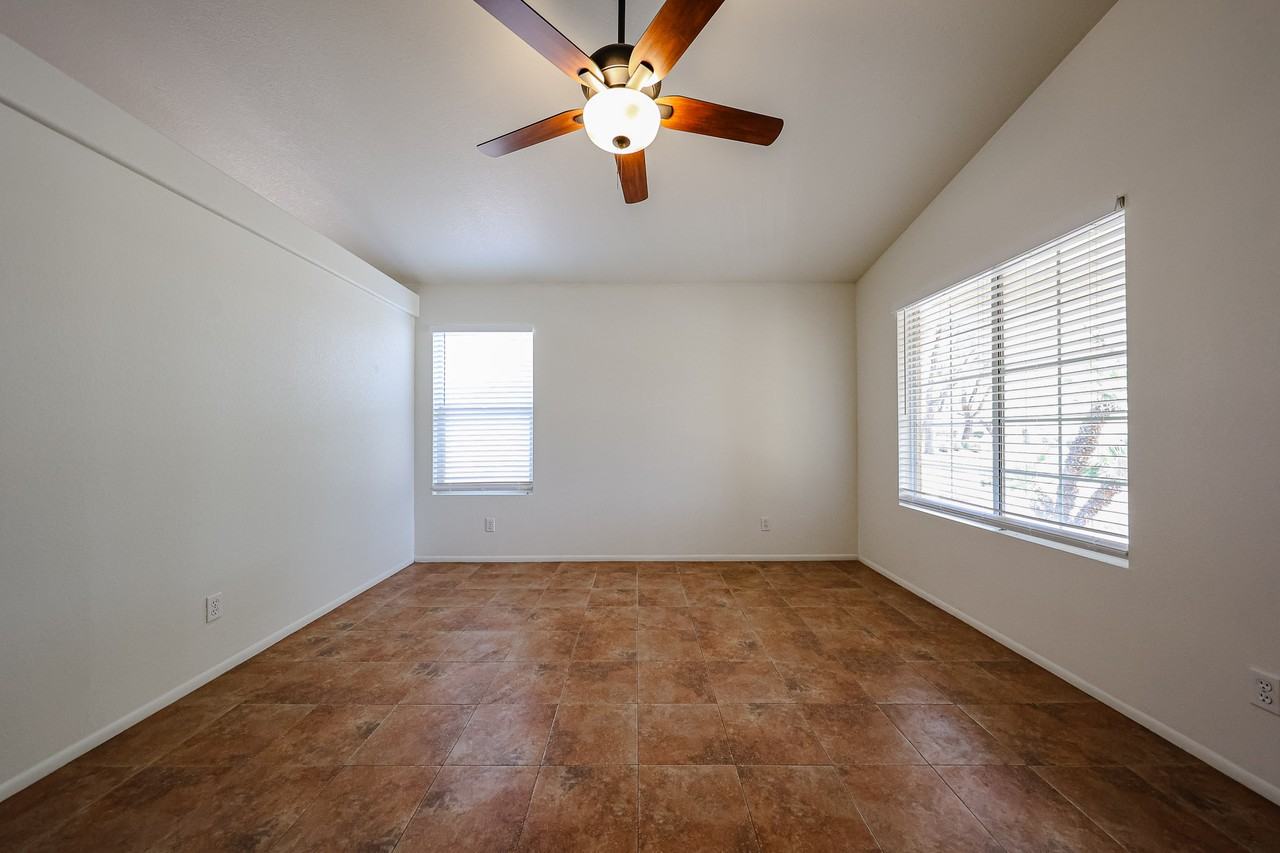 2354 E Browning Pl - Photo 2 of 31