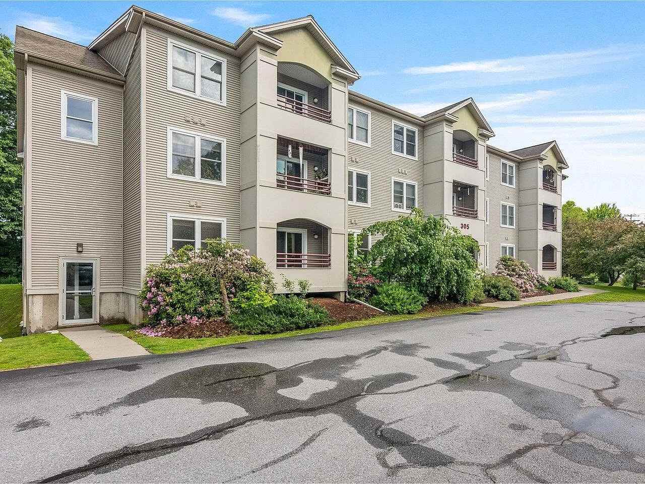 305 Lime Kiln Rd