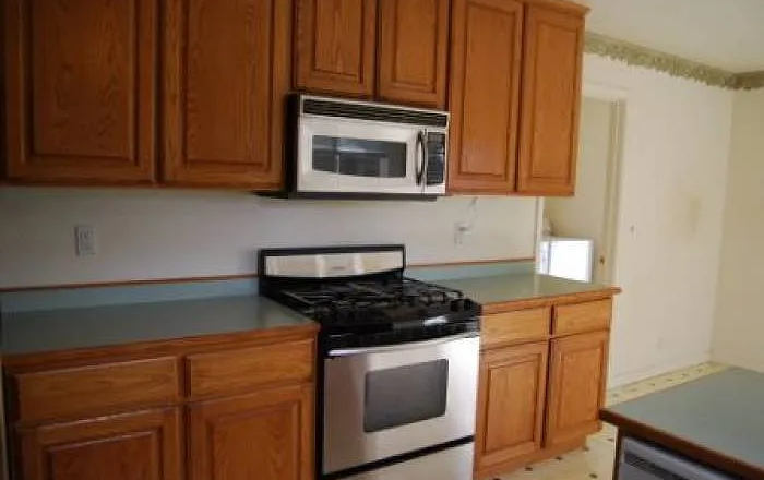 1743 Campton Rd - Photo 3 of 8