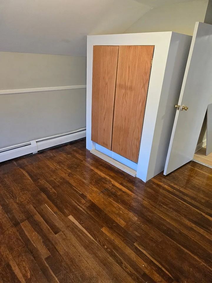 637 Post Rd - Photo 5 of 9