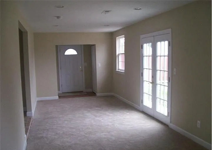 200 Nathaniel Rd - Photo 7 of 11