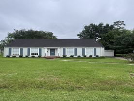2525 Louisiana St - Photo 1 of 1