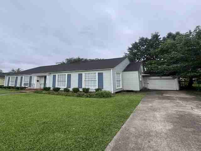 2525 Louisiana St - Photo 2 of 13