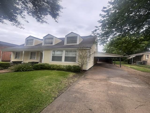 2260 Ashley St - Photo 2 of 16