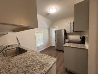 981 Jessamine Ave E #2 - Photo 6 of 17