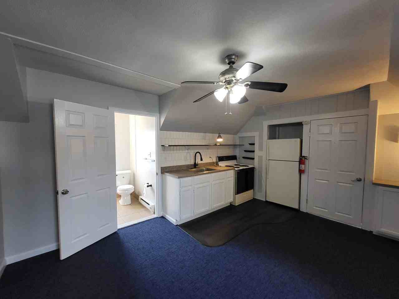 1563 Wilson Ave - Photo 6 of 11