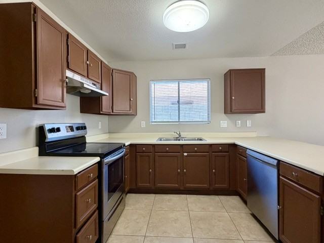 4768 W Marco Polo Rd - Photo 7 of 23