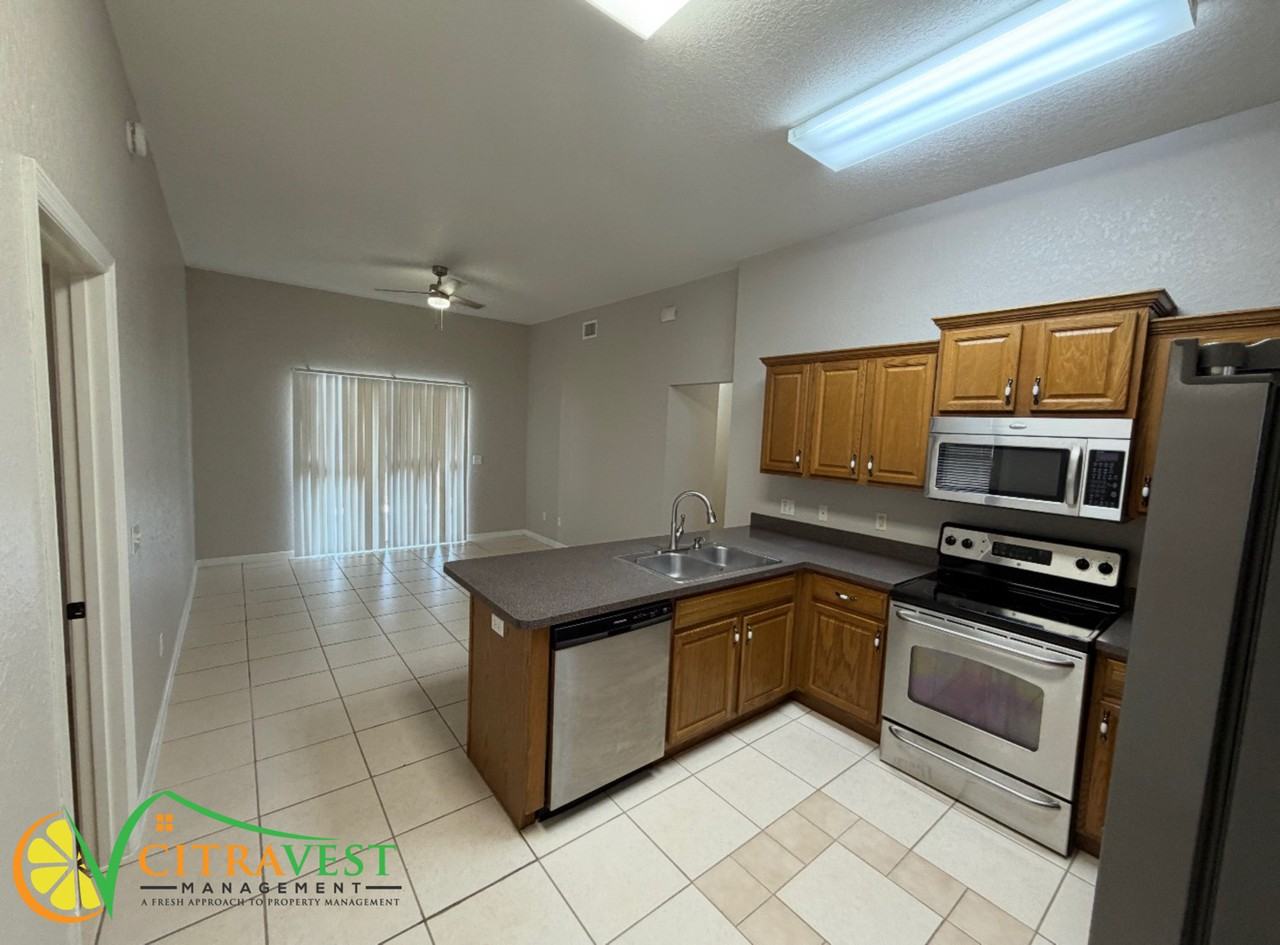 232 Madalyn Ct - Photo 3 of 13