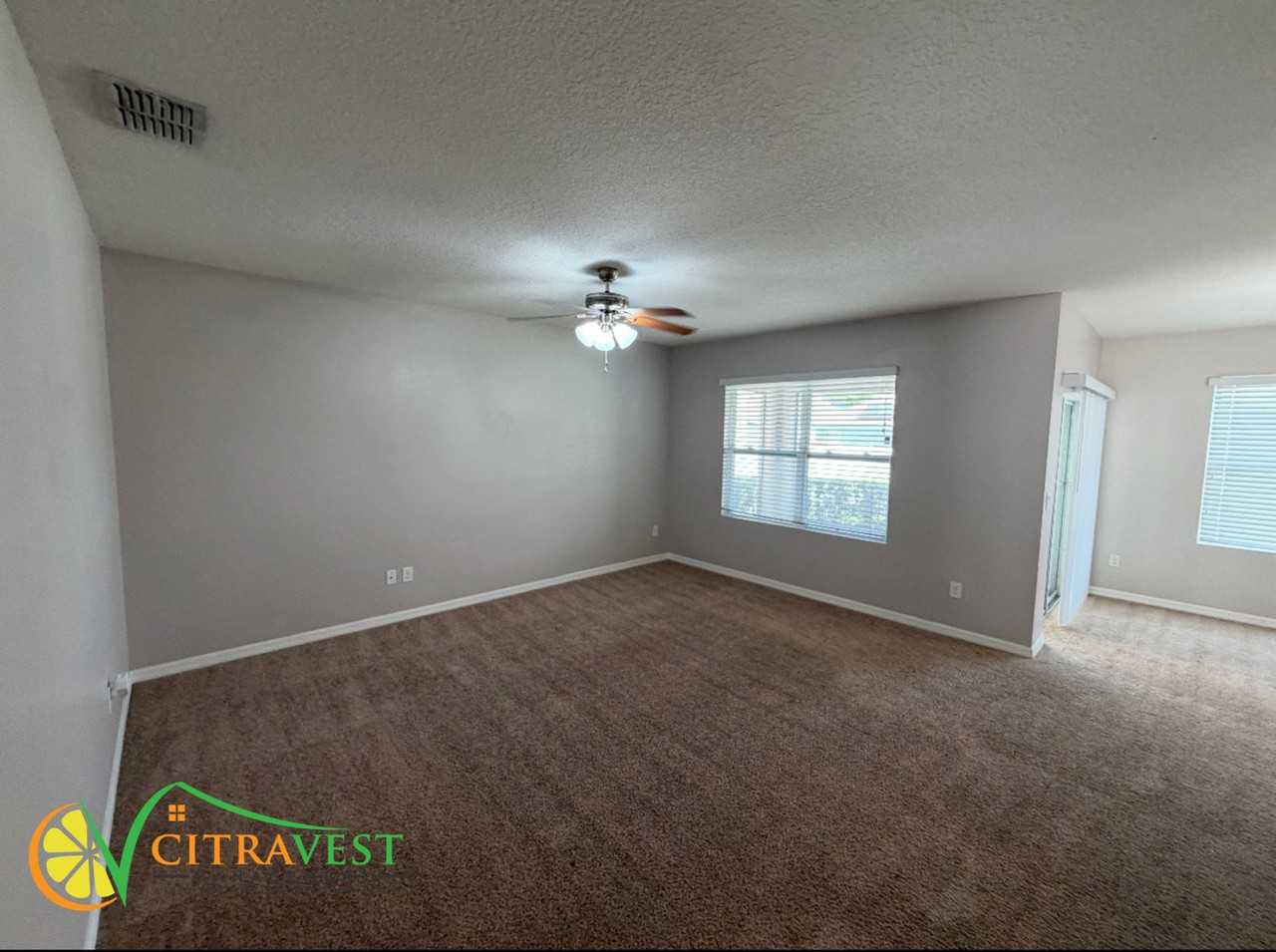 5279 Reid Ave - Photo 4 of 13