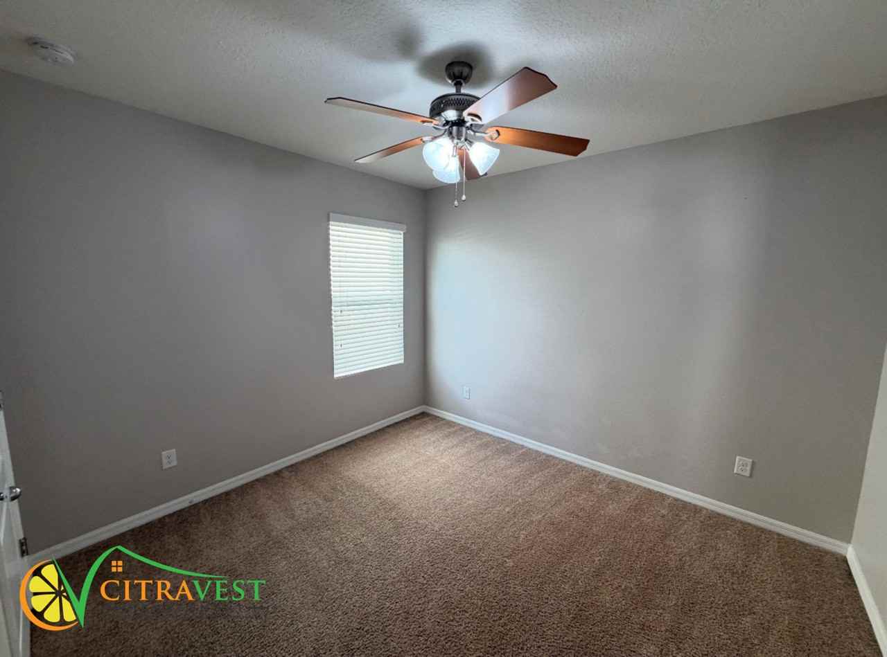 5279 Reid Ave - Photo 7 of 13