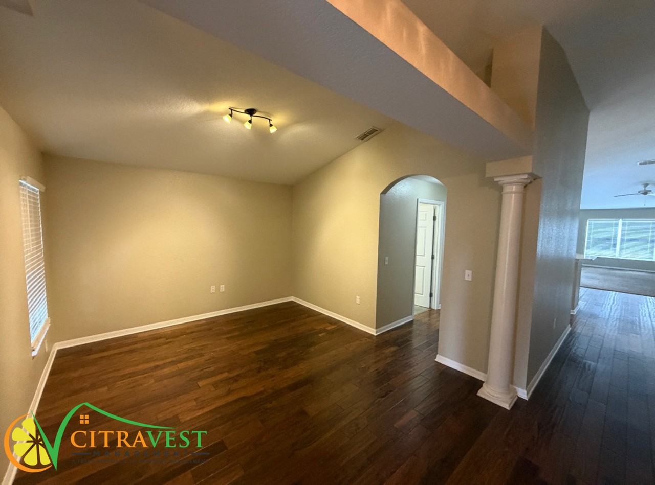 1984 White Hawk Way - Photo 2 of 14