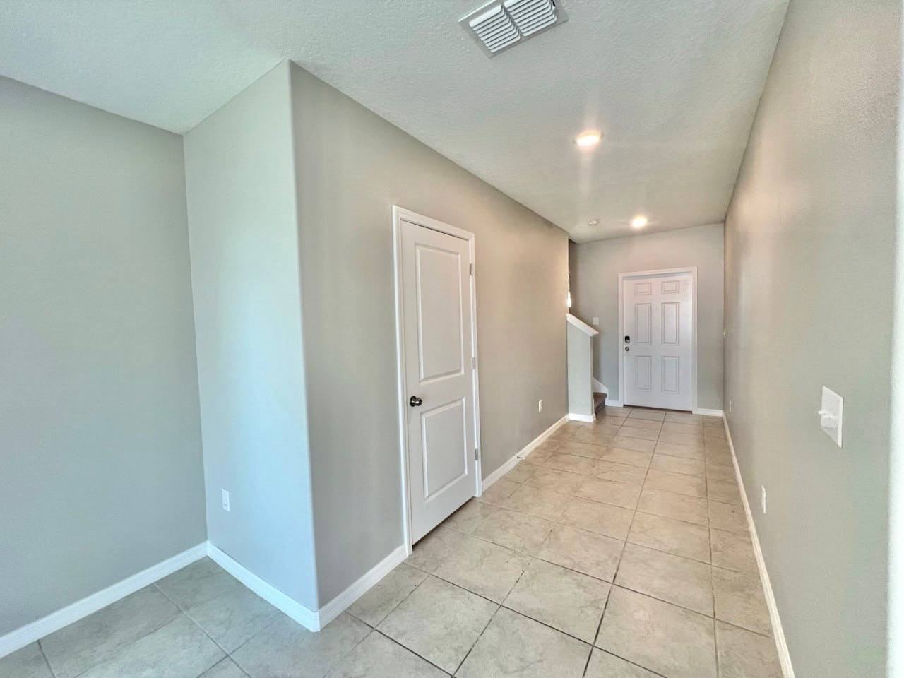 16717 Delia St - Photo 2 of 26