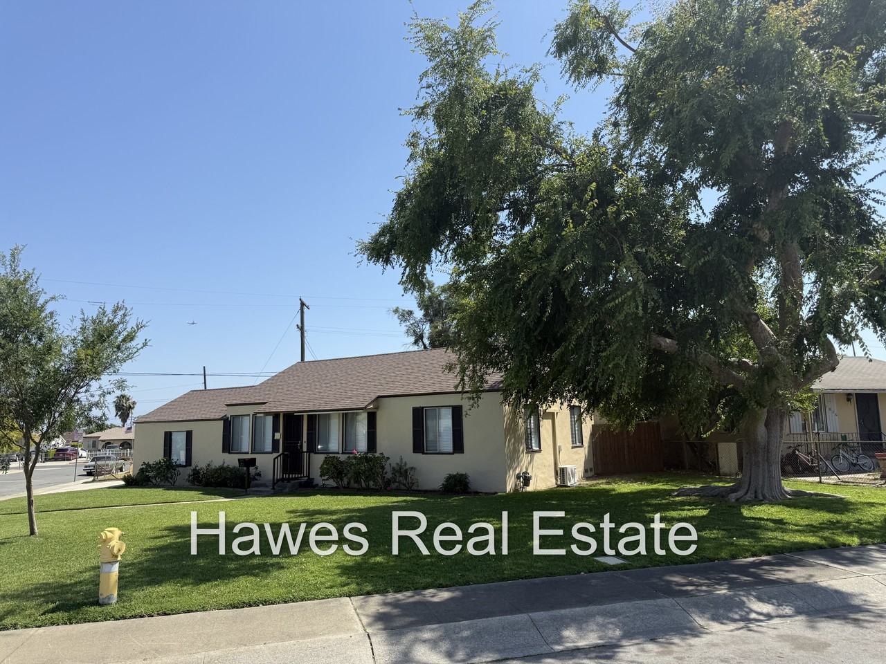 915 N La Paloma Ave - Photo 2 of 27
