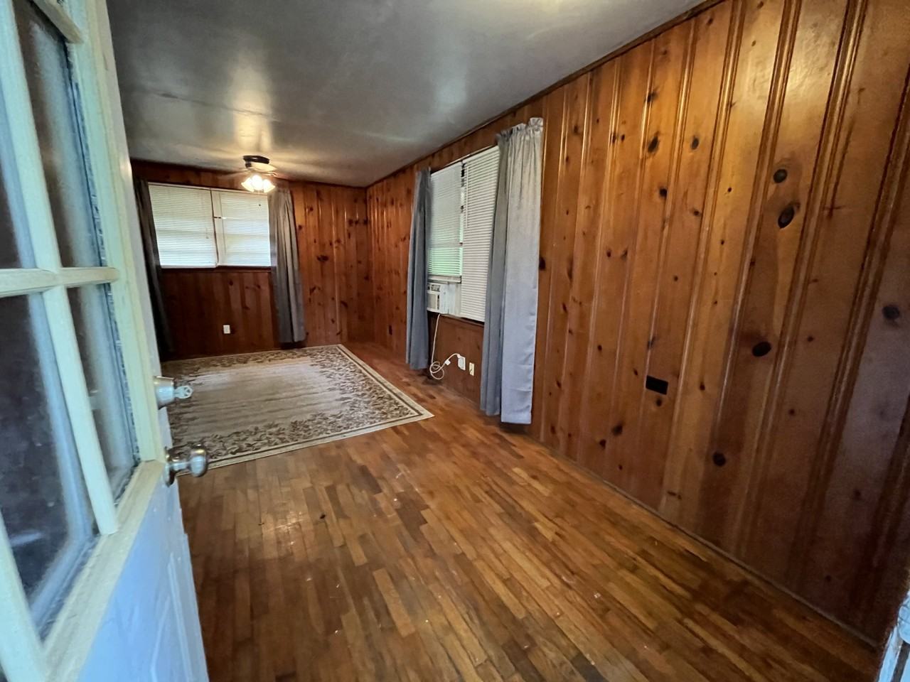 121 Howell Rd #B - Photo 4 of 10