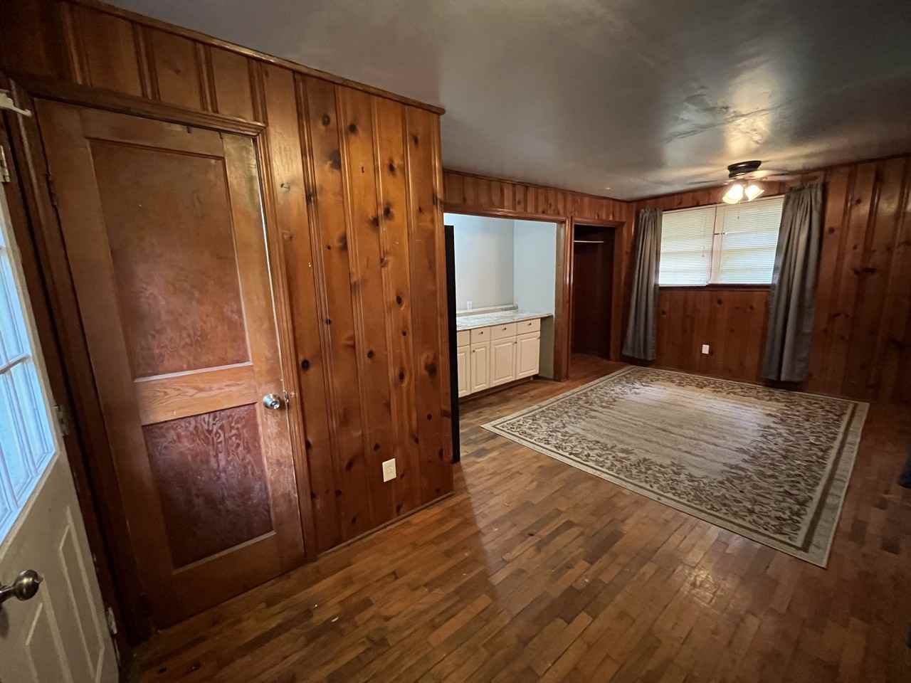 121 Howell Rd #B - Photo 5 of 10