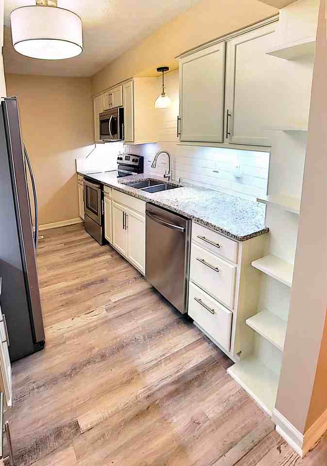 7819 Hills And Dales Rd Nw #A - Photo 6 of 35