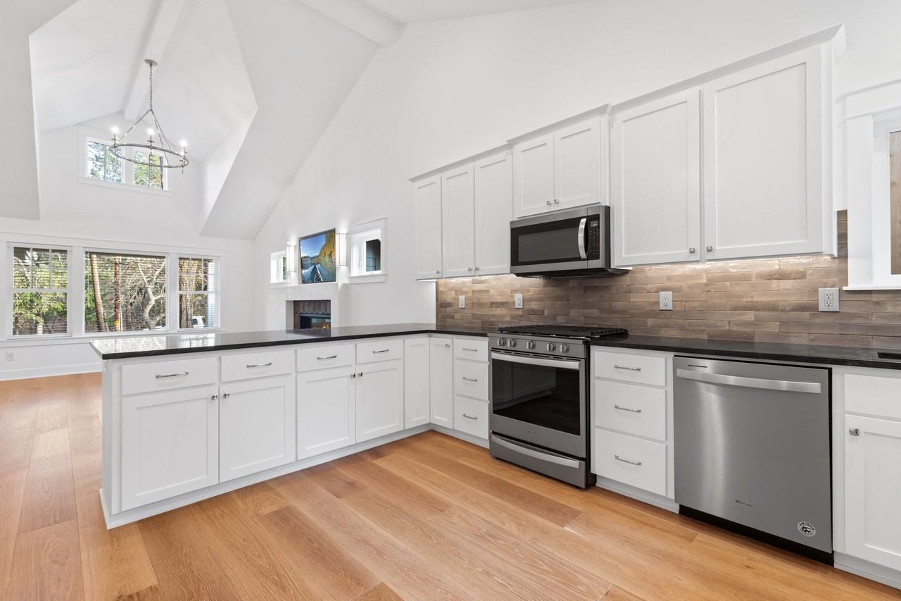 814 S 3rd St #NA - Photo 7 of 20